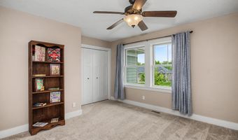 4111 Ballentine Dr, Ames, IA 50010