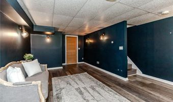 203 Fairway Dr, Coventry, RI 02816