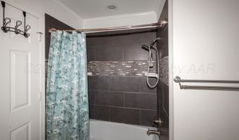 6829 GLENOAK Ln, Amarillo, TX 79109