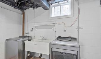 1715 Pierce St, Aliquippa, PA 15001