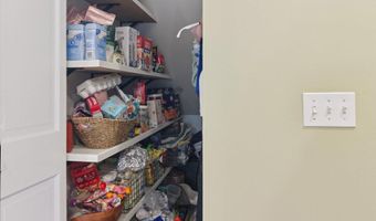 1510 Luce Ct, Alma, MI 48801