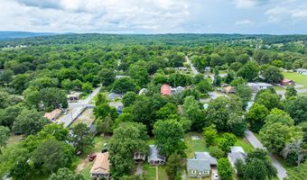 1443 N Heights Ave, Batesville, AR 72501
