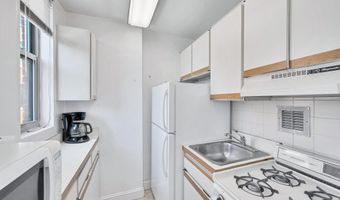 1111 ARLINGTON Blvd 646, Arlington, VA 22209