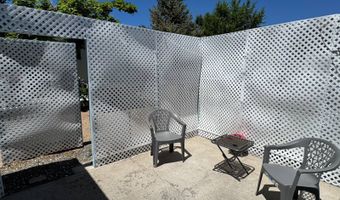 2012 Champagne St, Carson City, NV 89701