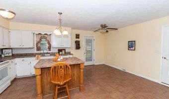 106 S Clark St, Adrian, MO 64720