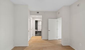 3409 WILSON Blvd 301, Arlington, VA 22201