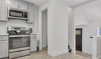 5985 CEDAR St, Astoria, OR 97103