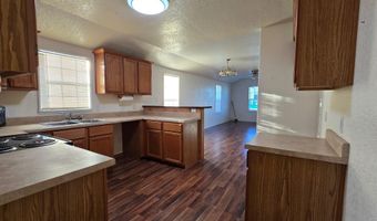 2305 W Jackson St, Carlsbad, NM 88220