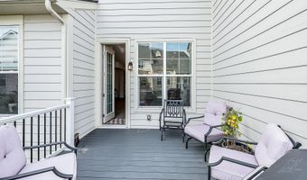 3075 N Spurway Dr, Ann Arbor, MI 48105