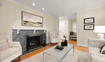811 26TH Pl S, Arlington, VA 22202