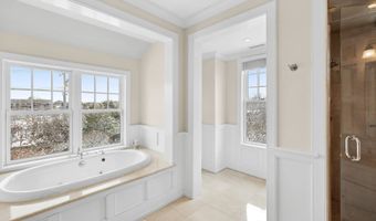 335 Cranberry Hole Rd, Amagansett, NY 11930