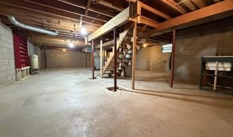 9700 5TH Ave, Almond, WI 54909