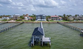 6526 Surfside Blvd, Apollo Beach, FL 33572