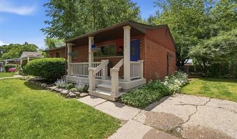 1061 Western Dr, Ann Arbor, MI 48103