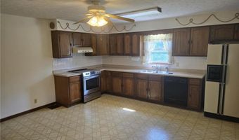 18916 166th St, Basehor, KS 66007