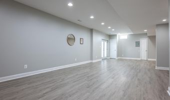 20262 KIAWAH ISLAND Dr, Ashburn, VA 20147