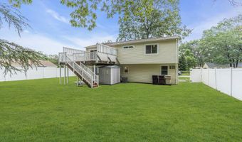 32 Pine Tree Dr, Bayville, NJ 08721