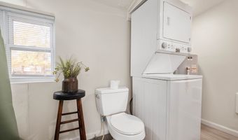 713 Ellenhurst Dr, Anderson, IN 46012