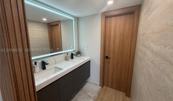 3701 N Country Club Dr 1209, Aventura, FL 33180