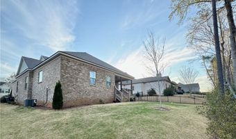 942 FALCONER Dr, Auburn, AL 36832