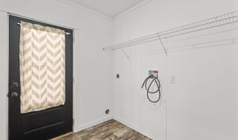 1262 Penny Morris Rd, Baxley, GA 31513