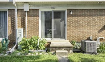 3305 Williamsburg Rd, Ann Arbor, MI 48108