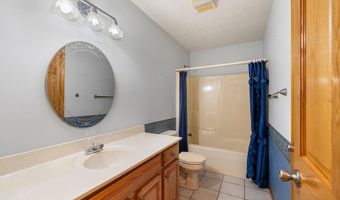 2513 Mifflin Ave, Ashland, OH 44805