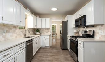 1324 W NAVAJO Dr, Alabaster, AL 35007