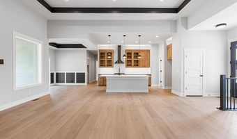 815 S Lakeview Way, Ashland, NE 68003