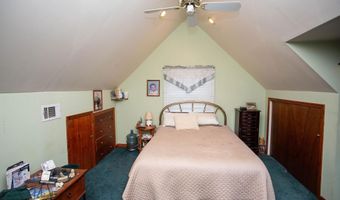 836 DEVENNEY Dr, Bellmawr, NJ 08031