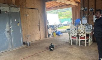 53-720 Kamehameha Hwy 2A, Hauula, HI 96717