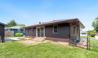 2719 E Tiffin Ave, Des Moines, IA 50317