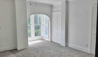 824 E Maumee, Adrian, MI 49221