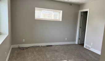 1302 Barnes St, Albion, MI 49224