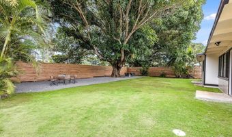 1226 Ulupuni St, Kailua, HI 96734