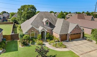 903 SW Edinburgh Ave, Bentonville, AR 72713