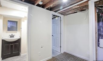 203 New York Ave, Bergenfield, NJ 07621