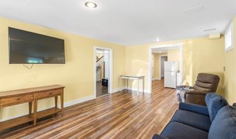 75 Marsh Rd, Belfast, ME 04915