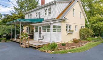 461 Circle Dr, Abingdon, VA 24210