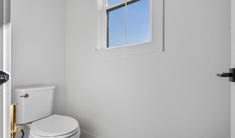 861 N MANCHESTER St, Arlington, VA 22205