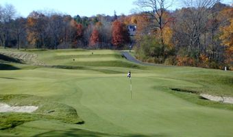 8 Centerbrook Ct 8, Avon, CT 06001