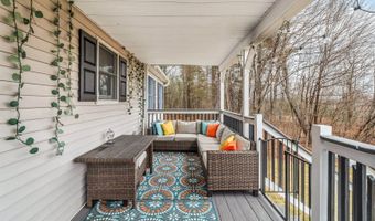 141 Kittredge Rd, Bangor, ME 04401