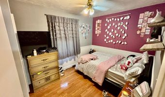 301 E. Pine St, Albion, IL 62806