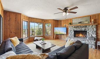 10821 Los Jordans Rd, Agua Dulce, CA 91390
