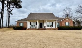 306 Hickory Ln, Batesville, MS 38606