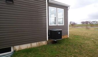 5294 Karst Cir, Ashville, OH 43103