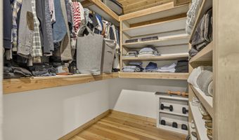 188 HAWTHORNE Dr, Alpine, WY 83128