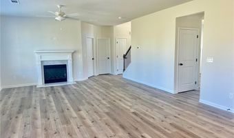 395 Rodeo Dr, Auburn, GA 30011