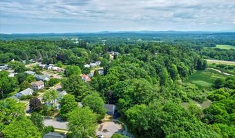 24 Bennington Ct, Burlington, VT 05408