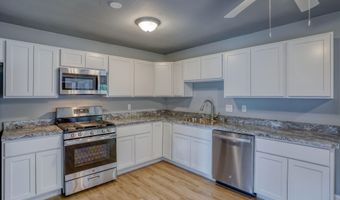 123 CANDLEWICKE Dr, Dover, DE 19901